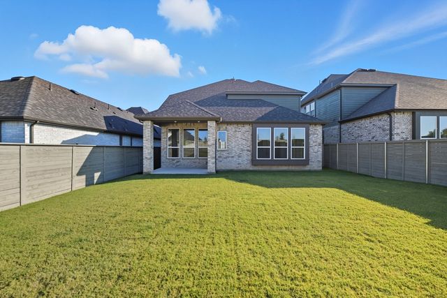 11760 Edgewood Drive, Justin, TX 76247