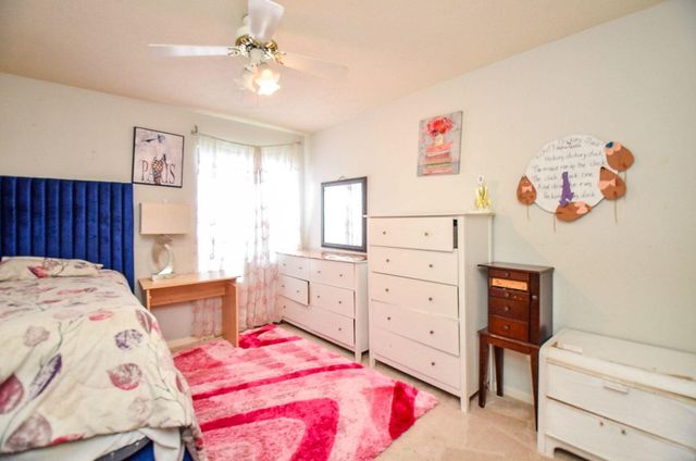 11414 Oak Lake Vista Court, Sugar Land, TX 77498