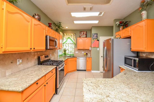 11414 Oak Lake Vista Court, Sugar Land, TX 77498