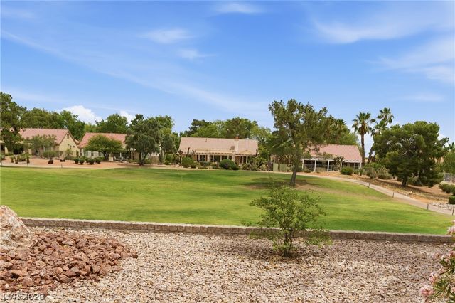 9024 Sundial Drive, Las Vegas, NV 89134