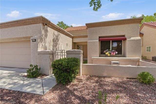9024 Sundial Drive, Las Vegas, NV 89134