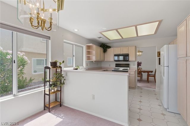9024 Sundial Drive, Las Vegas, NV 89134