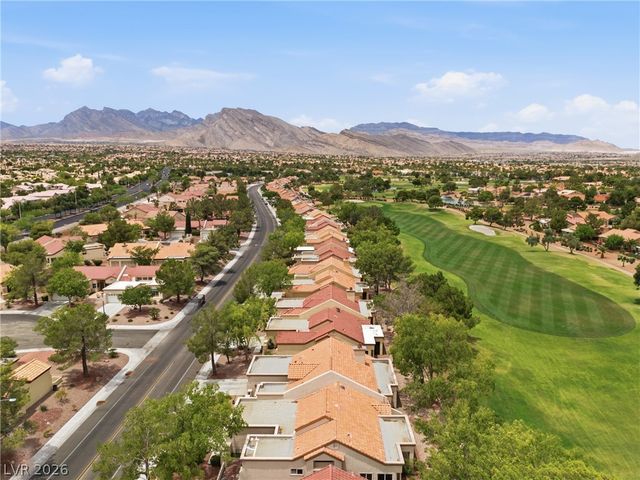 9024 Sundial Drive, Las Vegas, NV 89134