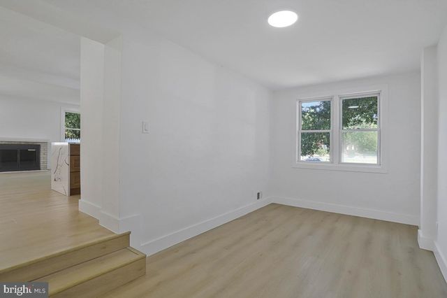 2500 ARLINGTON, Arlington, VA 22204
