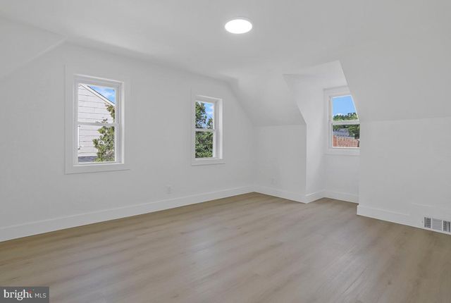 2500 ARLINGTON, Arlington, VA 22204