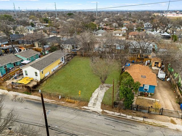1017 Patton, San Antonio, TX 78237