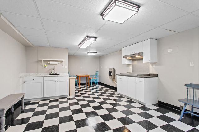 1111 N Woodleigh Circle, Reidsville, NC 27320