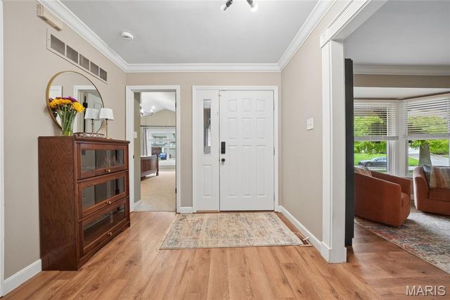 2750 Sherborn Lane, St Charles, MO 63301