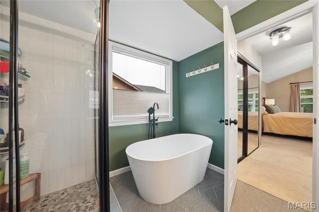 2750 Sherborn Lane, St Charles, MO 63301