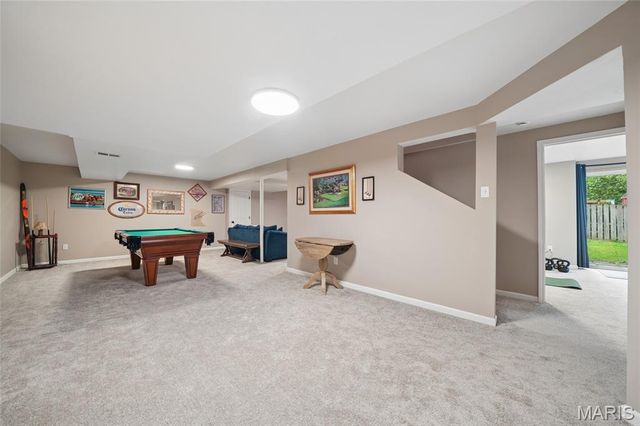2750 Sherborn Lane, St Charles, MO 63301