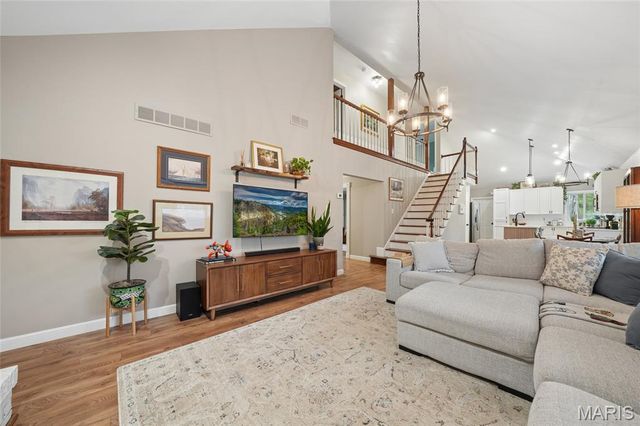 2750 Sherborn Lane, St Charles, MO 63301