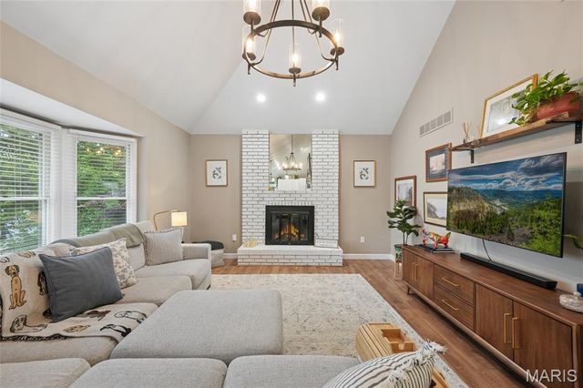 2750 Sherborn Lane, St Charles, MO 63301