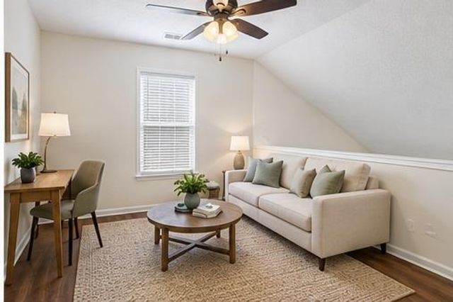 1628 Woodsford Road NW, Kennesaw, GA 30152