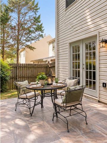 1628 Woodsford Road NW, Kennesaw, GA 30152