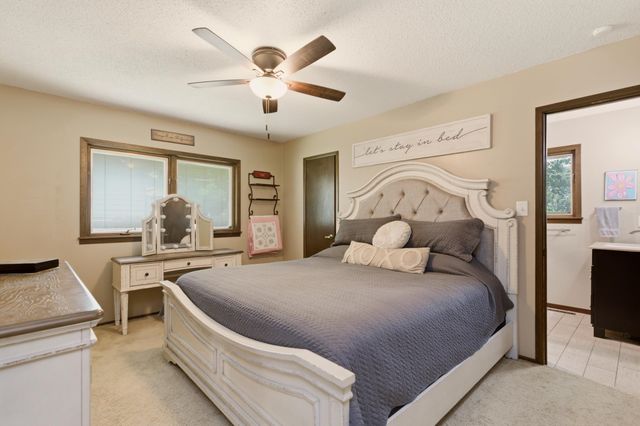 3821 N Porter Ave, Wichita, KS 67204