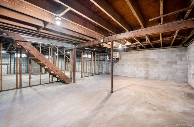 48 Hawkins Road, Centereach, NY 11720