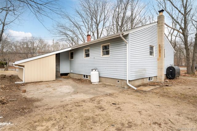 48 Hawkins Road, Centereach, NY 11720