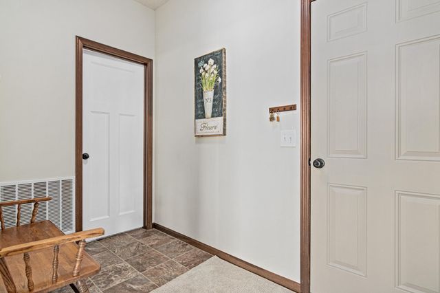 8841 197th Street W, Lakeville, MN 55044