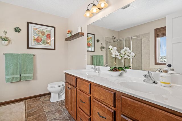 8841 197th Street W, Lakeville, MN 55044