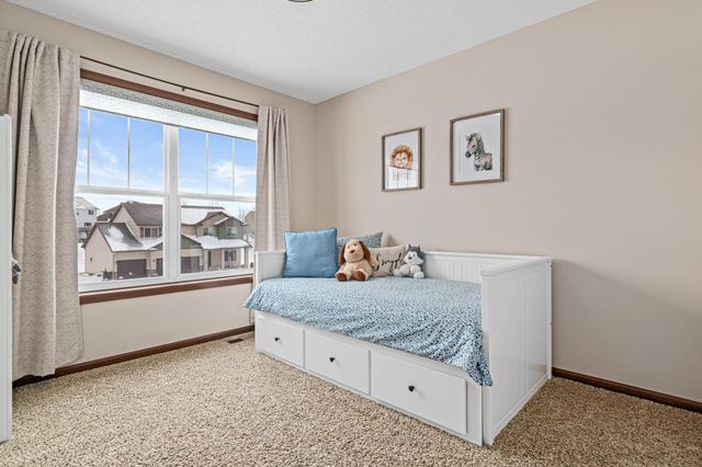 8841 197th Street W, Lakeville, MN 55044