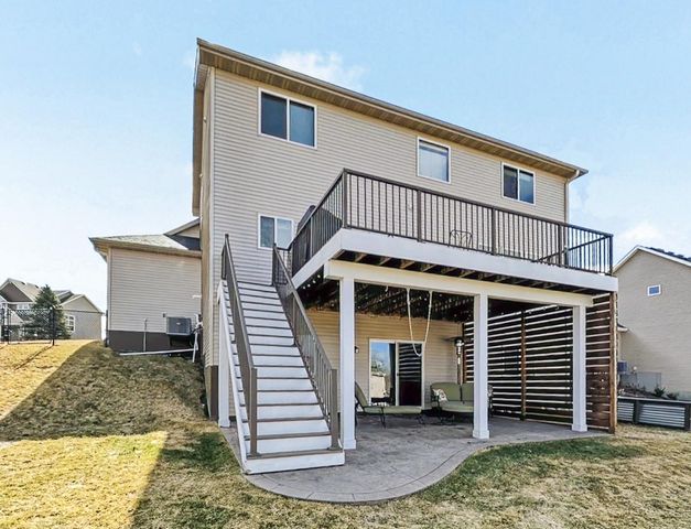 8841 197th Street W, Lakeville, MN 55044