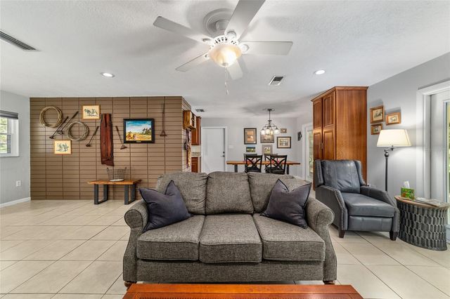 1111 SE 14TH AVENUE, Ocala, FL 34471