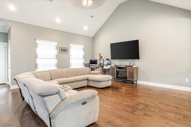 341 Peachtree Circle, Ringgold, GA 30736
