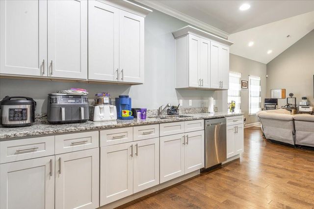 341 Peachtree Circle, Ringgold, GA 30736
