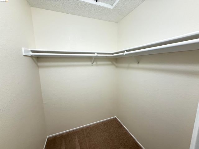 25129 Copa Del Oro Dr 203, Hayward, CA 94545