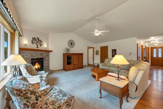 3429 EAST RIVER DRIVE, Green Bay, WI 54301