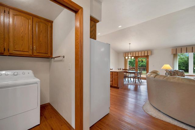 3429 EAST RIVER DRIVE, Green Bay, WI 54301