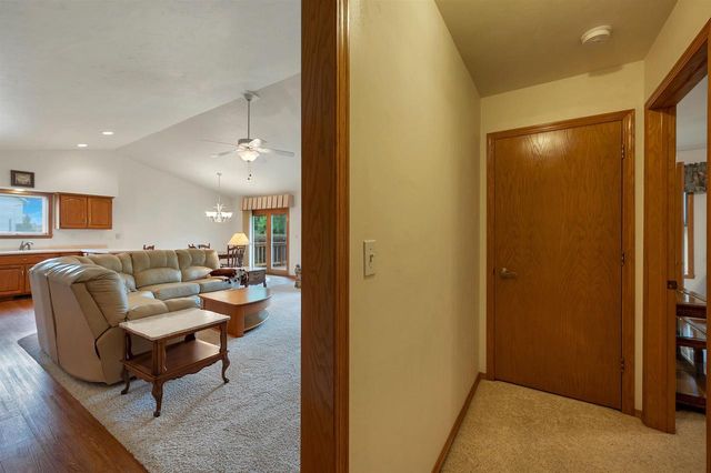 3429 EAST RIVER DRIVE, Green Bay, WI 54301