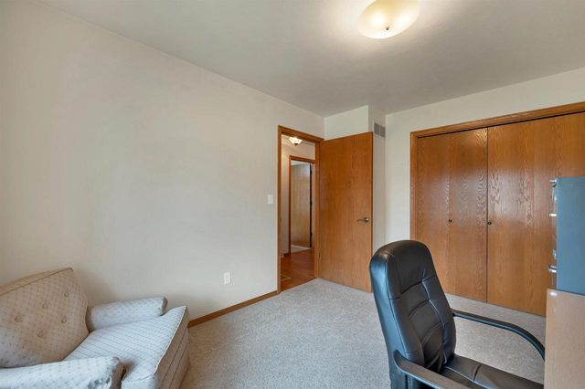 3429 EAST RIVER DRIVE, Green Bay, WI 54301