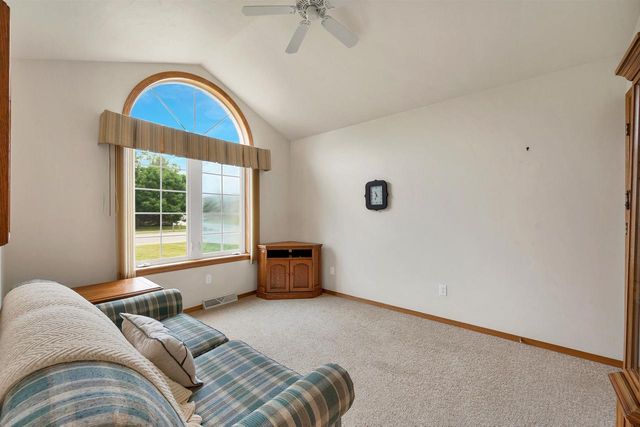 3429 EAST RIVER DRIVE, Green Bay, WI 54301