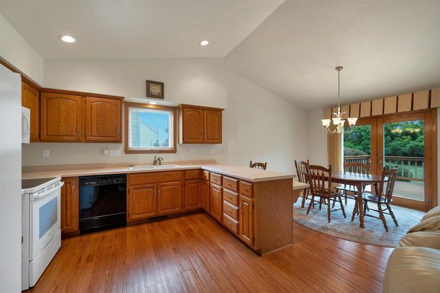 3429 EAST RIVER DRIVE, Green Bay, WI 54301