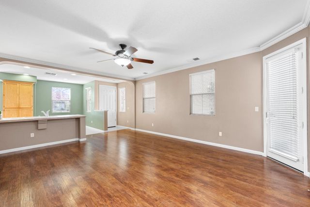 11037 International Dr, Rancho Cordova, CA 95670