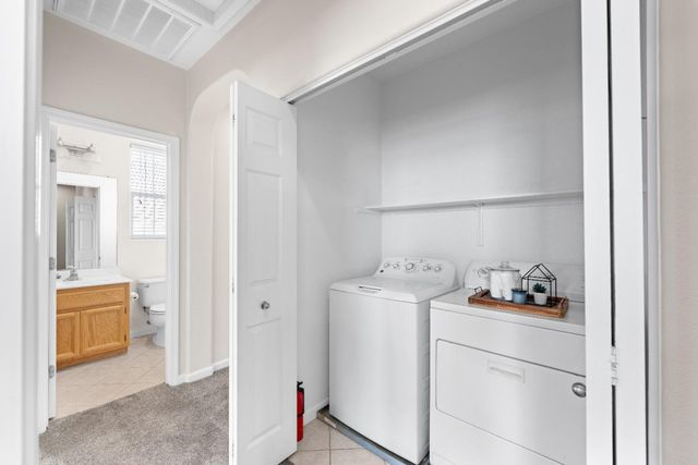 11037 International Dr, Rancho Cordova, CA 95670