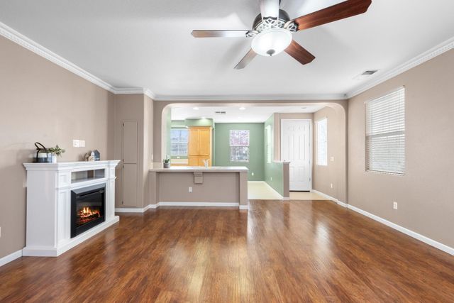 11037 International Dr, Rancho Cordova, CA 95670