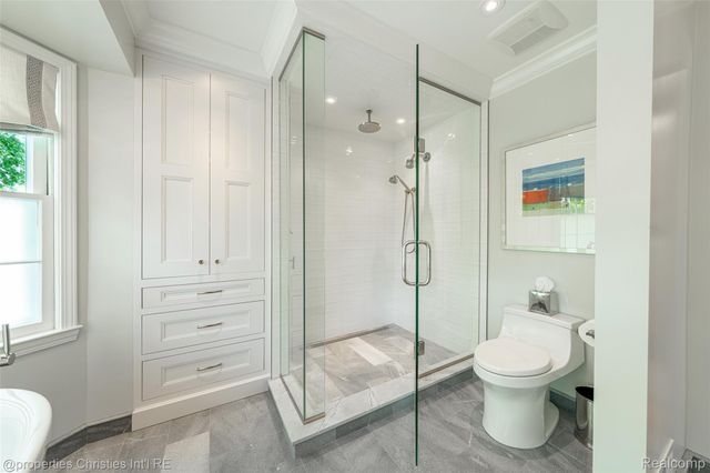 1333 N Adams Road, Birmingham, MI 48009