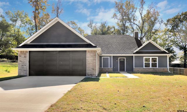 105 Johnston, Arp, TX 75750