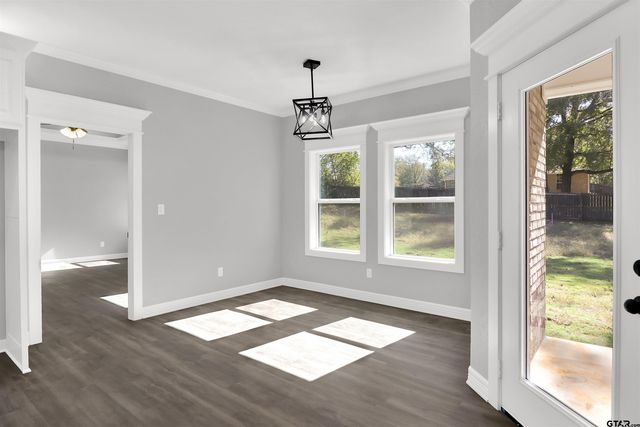 105 Johnston, Arp, TX 75750