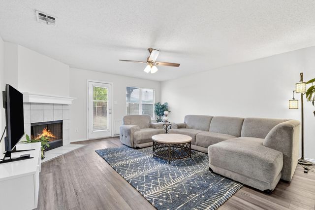 9932 Thomas Jefferson Drive, Mckinney, TX 75072