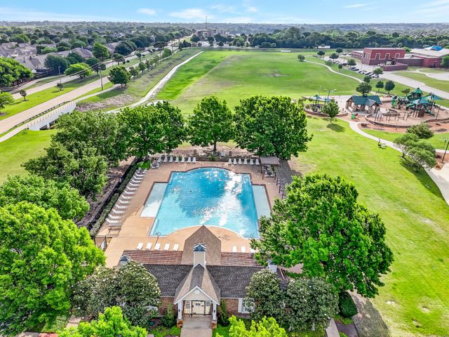 9932 Thomas Jefferson Drive, Mckinney, TX 75072
