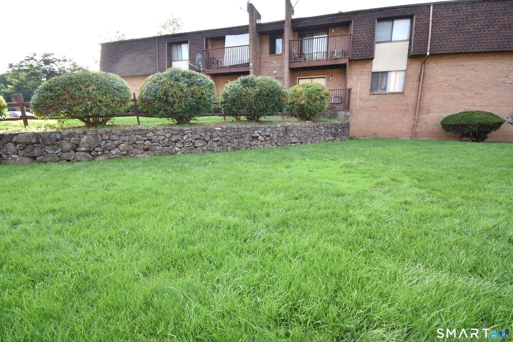 525 Crown Street 166, Meriden, CT 06450