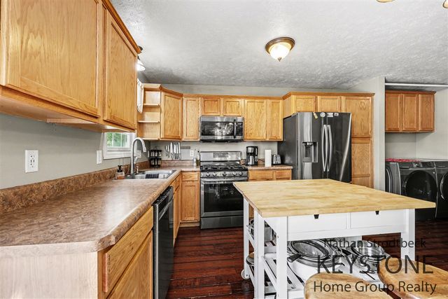 2089 Elwood Boulevard, Spring Arbor, MI 49283