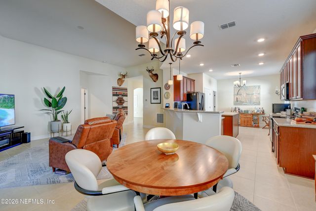 21 PARK PLACE Circle, Palm Coast, FL 32164