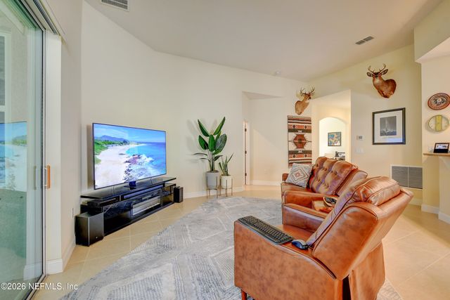 21 PARK PLACE Circle, Palm Coast, FL 32164