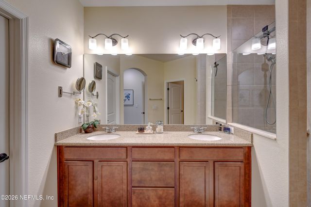 21 PARK PLACE Circle, Palm Coast, FL 32164