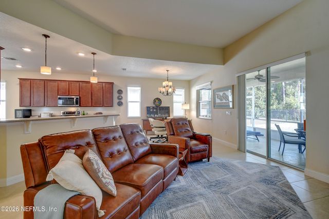 21 PARK PLACE Circle, Palm Coast, FL 32164