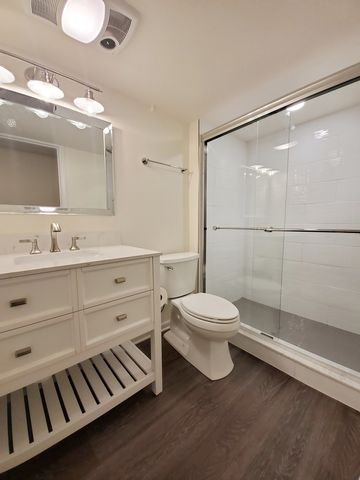 2139 W Belmont Avenue G, Chicago, IL 60618